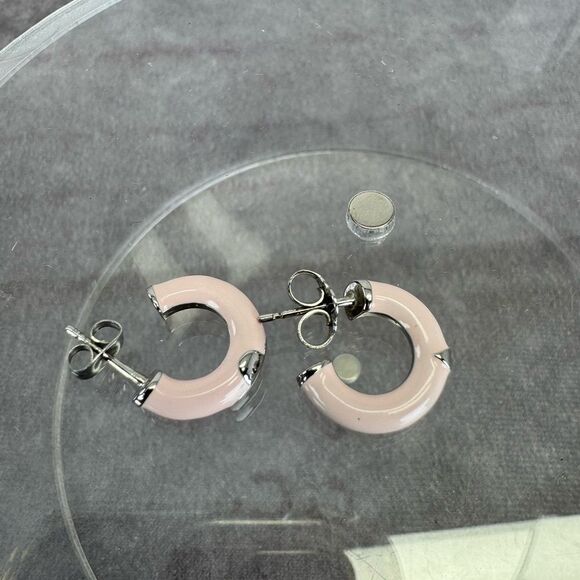 Louis Vuitton Pink Fleur Flower Star Silver Hoop Earrings - Picture 8 of 9